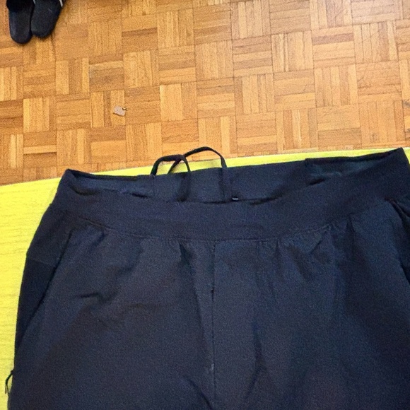 mens Lululemon joggers - Picture 3 of 8